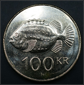 冰岛100克朗硬币 2011年版 km35