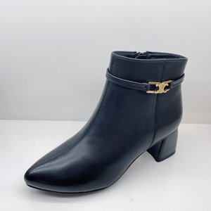 鞋 女鞋 时装女鞋 千禧百莉单鞋