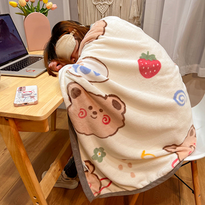 办公室午睡毯珊瑚绒披肩小毛毯被子儿童午休沙发毯夏季薄空调盖毯