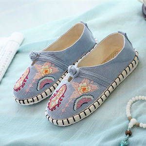 老北京布鞋年轻女款