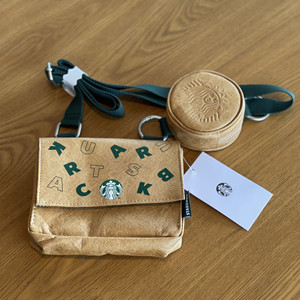 星巴克经典环保杜邦纸牛皮纸随行邮差斜挎单肩零钱包配卡套