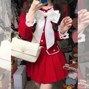 春节穿搭过年限定衣服小裙子套装跨年战袍新款本命新年红色连衣裙