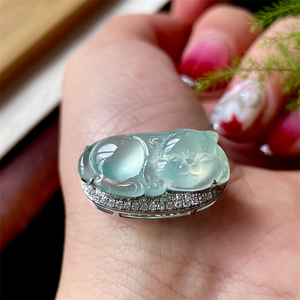 缅甸翡翠狐狸吊坠 掌门世家18k金镶嵌冰种晴水珠宝玉石 灵动可爱