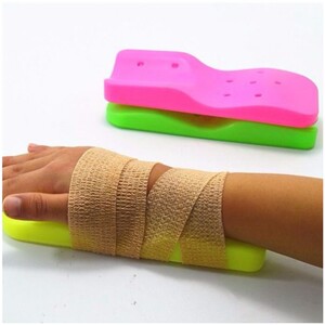 儿童输液固定手板