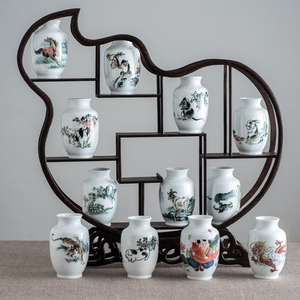 国瓷红官窑 十二生肖小花瓶 张志坚大师手绘醴陵陶瓷花瓶礼品摆件