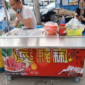 夜市麻辣烫美食车关东煮炉子串串香涮串格子锅小吃车摆摊手推车