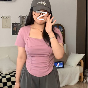 大码短袖正肩方领短t恤女夏设计感修身显瘦遮肚子微胖甜辣小上衣