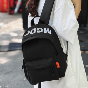 小包包背包女书包2024新款时尚设计大学生旅游双肩包黑色轻便女生