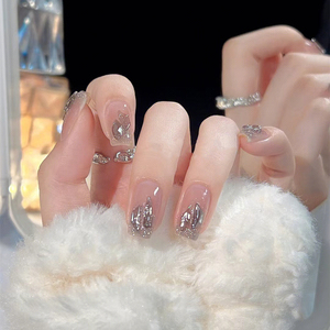 暖小男冰透黑钻穿戴甲 显白碎钻渐变美甲 成品假指甲贴片新娘甲片