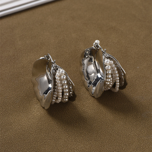银色肌理金属珍珠耳环女欧美轻奢小众设计感夸张时髦个性耳扣耳圈