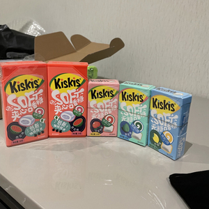 kiskis夹心口香糖酷滋接吻清新口气便携盒商用散装水蜜桃柠檬原味