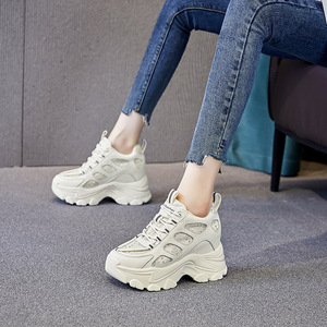 000人付款淘宝贵之步名牌克克商场同款冷月女鞋2021冬款欧货运动鞋子