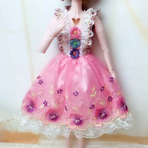 60厘米芭比娃娃的衣服现代新年甜心睡衣小型幼儿园礼盒裸娃女生