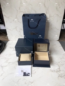 手表盒正方形手表盒子快乐钻包装盒肖邦表盒礼品手表收纳盒子全套
