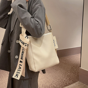 小众设计蛋糕包creamcouch百搭简约单肩托特包腋下包春秋斜挎包女