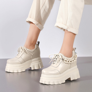 春季新款10cm内增高真皮女鞋链条时尚两穿厚底小个子米白色休闲鞋