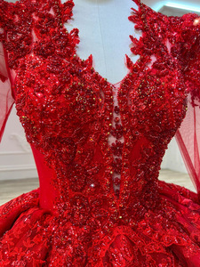 法式v领红色婚纱礼服女2024新款新娘高级质感大拖尾在逃公主主纱