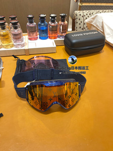 日本代购直邮 LV 路易威登 22年秋冬新款 蓝色老花 滑雪镜
