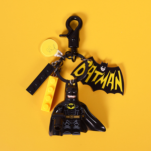 蝙蝠侠周边钥匙扣饰品背包挂件汽车钥匙链ins创意礼物挂饰奶凶