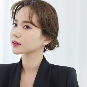 法式气质流苏925纯银耳环女圆脸显瘦耳钉简约轻奢潮小众设计耳饰