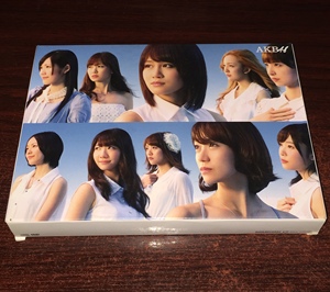 AKB48渡边麻友 前田敦子 1830m 2CD+DVD带写真本送20张照片