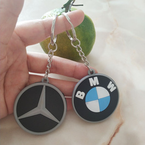 卡通车钥匙扣挂件奔驰宝马标志logo钥匙链创意硅胶礼品挂饰钥匙圈