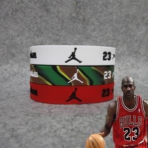 公牛乔丹手环篮球球星23号生日礼物飞人可调签名硅胶运动腕带情侣