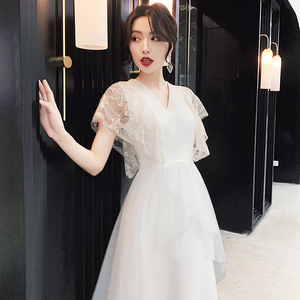 白色晚礼服女伴娘服仙气质宴会简单大方订婚衣服连衣