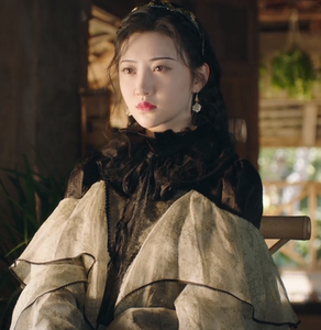 司藤景甜同款荷叶边网纱拼接连衣裙长款气质蝴蝶结设计感蓬蓬裙潮