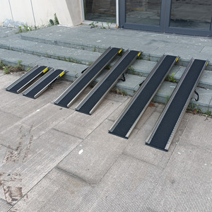 台阶斜坡板摩托车轮椅电动车上车楼梯装车神器无障碍坡道板便携式