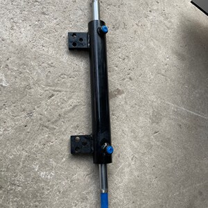盐城黄海金马耕王504-604拖拉机液压转向油缸方向机油缸前桥油缸