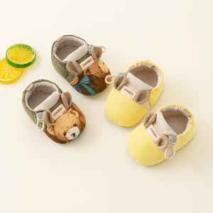 春秋婴儿鞋0-3-6月软底防掉透气初生婴幼儿春季宝宝鞋子鞋袜步前