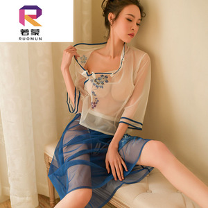 大码情趣内衣透明制服激情套装开档古典肚兜老师旗袍诱惑胖mm民国