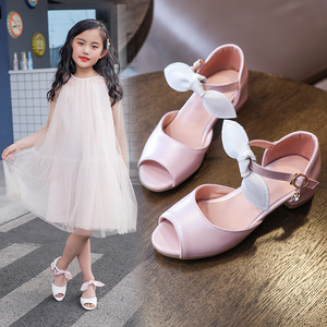 女童凉鞋鱼嘴一字带儿童带跟公主鞋中大童粉色舞台演出鞋小孩高跟