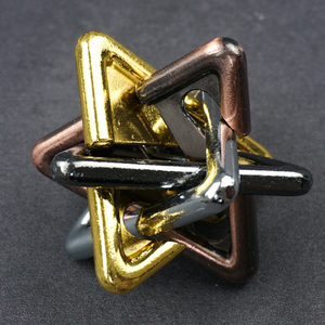 益智玩具金属鲁班锁孔明锁高难度解锁九连环老人孕妇无聊打发时.