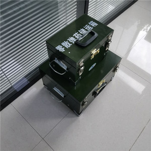 5米军绿色弹药箱炮弹铁箱