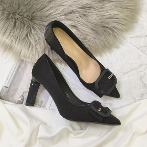 黑色高跟鞋八公分