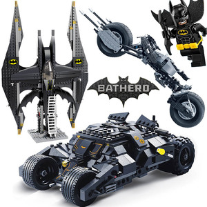 蝙蝠侠战车汽车模型兼容儿童玩具拼装积木拼图摩托正义联盟