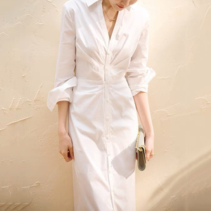 白色衬衫连衣裙女长袖春季新款女神范温柔茶歇修身显瘦春装设计感