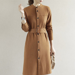 早秋季新款女装法式复古时尚高级感气质小香风国际大牌棕色连衣裙