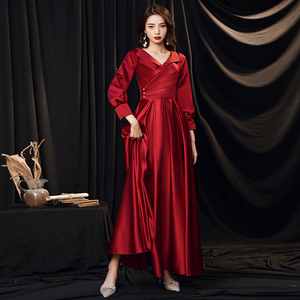 敬酒服新娘2020新款秋冬季长袖缎面红色礼服裙女宴会气质显瘦长款