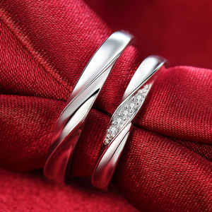 金六福钻戒正品pt950铂金情侣对戒一对男女18k白金求婚结婚戒指