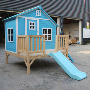 户外小木屋组装防腐木儿童树屋游戏幼儿园滑梯攀岩可移动小木房子