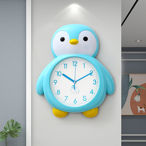 企鹅卡通时钟儿童房家用钟表客厅2022新款挂墙静音卧室免打孔挂钟