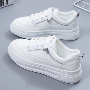 小白鞋女夏款2022秋季新款百搭爆款白鞋厚底板鞋配裙子休闲运动鞋