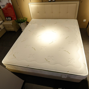 麒麟家居弹簧床垫透气记忆防螨席梦思成人1.8米环保品尚862