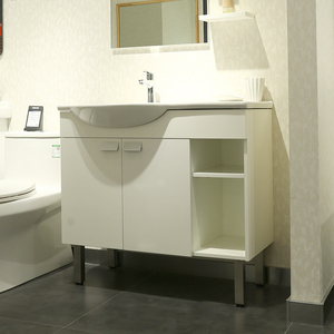 00liuweijun198622淘宝宜来卫浴蓝浅800浴室柜,喜欢的私聊我0人付款