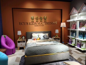 益卡思益卡思意大利原装进口实木布艺儿童床 安全环保 床佛罗伦萨