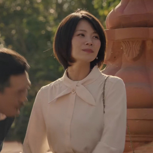 焕脸曹曦文陈婉同款衣服熟女风轻熟法式复古飘带衬衫短发搭配女装