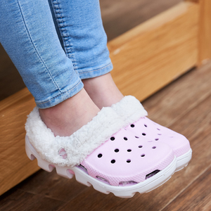 冬季儿童外穿毛毛洞洞鞋女孩加绒卡通宝宝棉拖鞋女童保暖防滑凉鞋